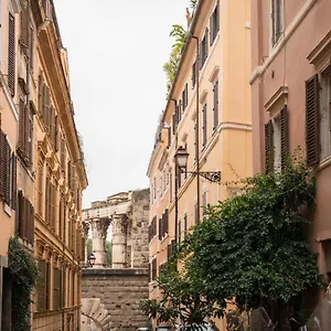 Colosseum Townhouse , Rome Italy